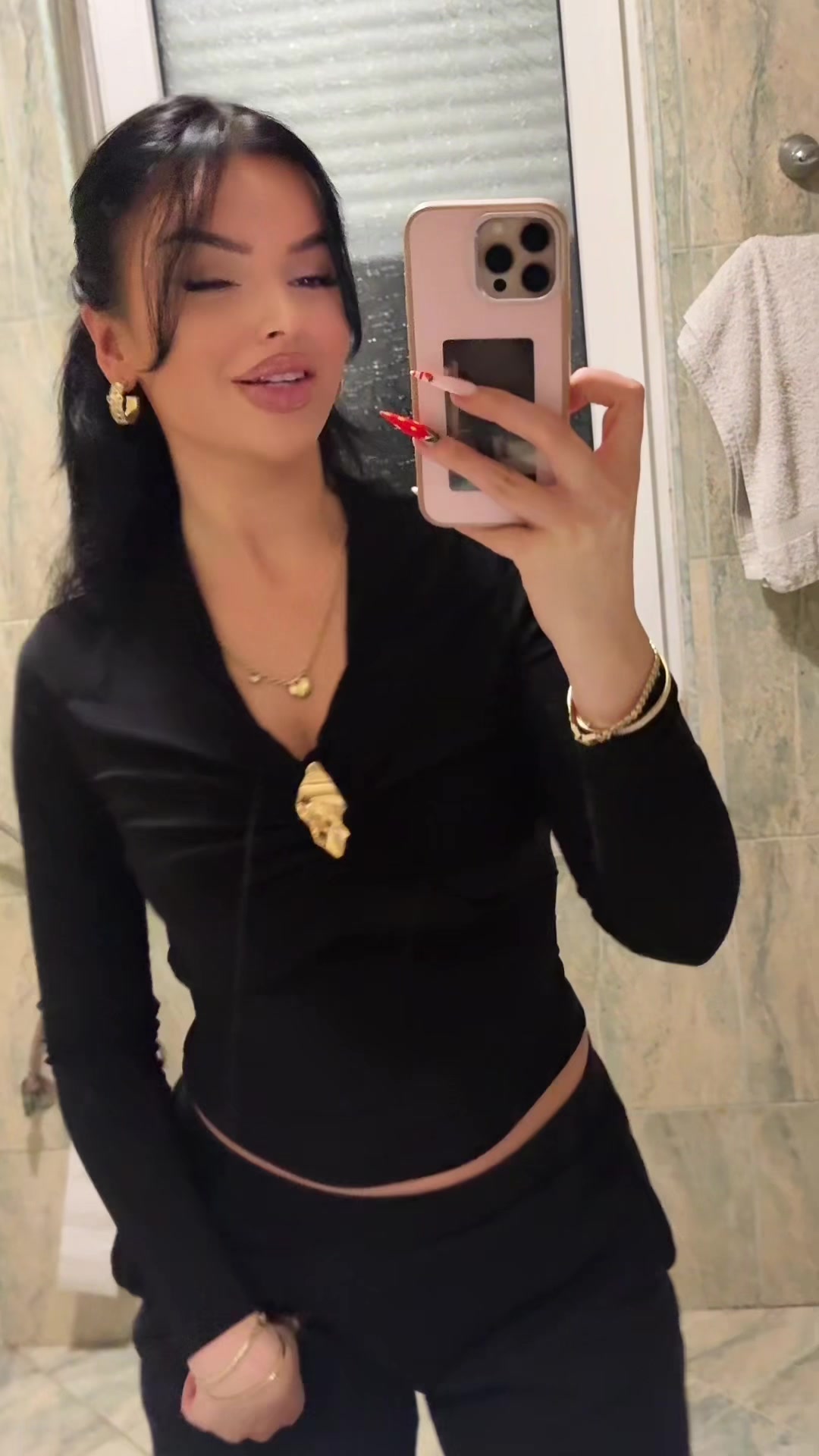 @𝙱𝚒𝚜𝚑&euml;