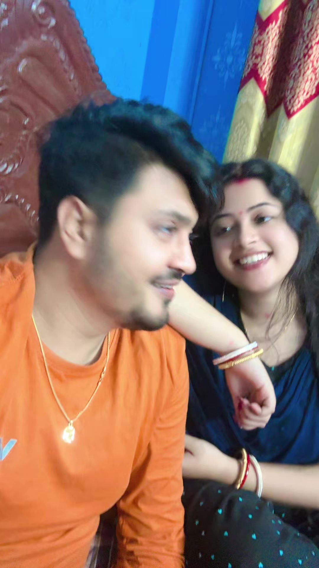 @Smile~couple😍PRIYO❤️SWOSTIKA