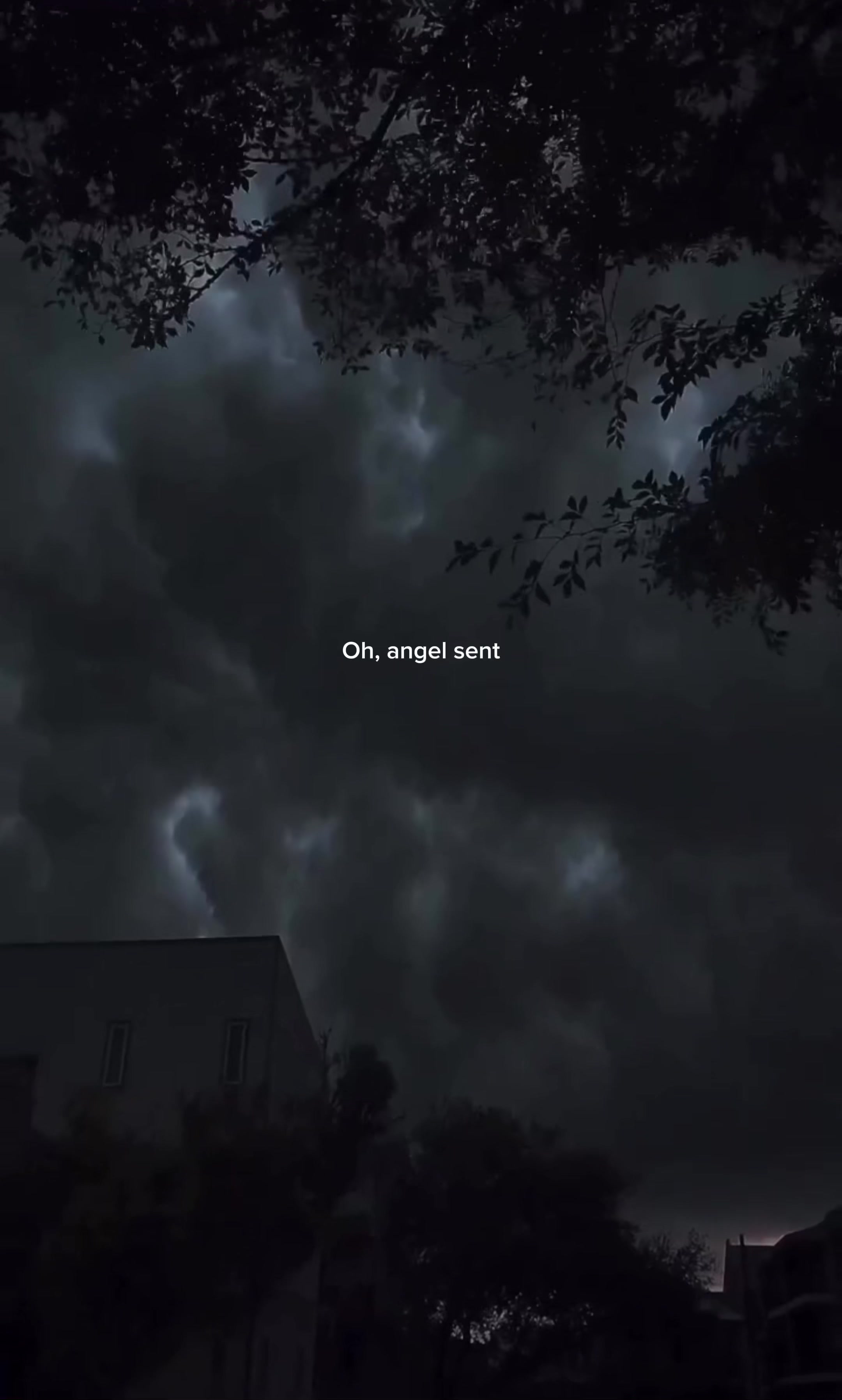 @𝐇𝐞𝐚𝐫𝐭𝐬𝐭𝐚𝐭𝐢𝐜 🖤🎶