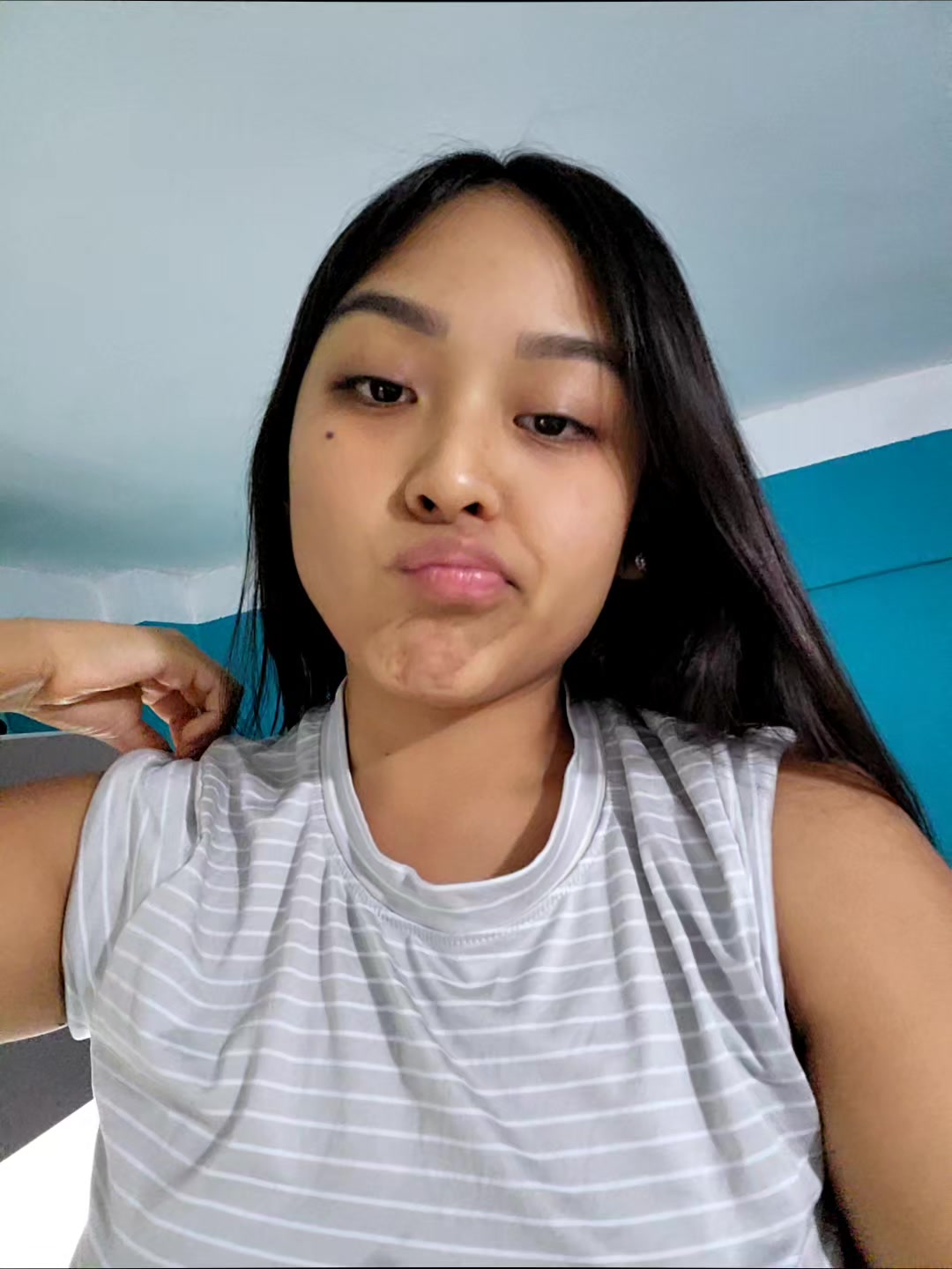 @𝒞𝒶𝓂𝒾𝓊🧚🏻&zwj;♀️