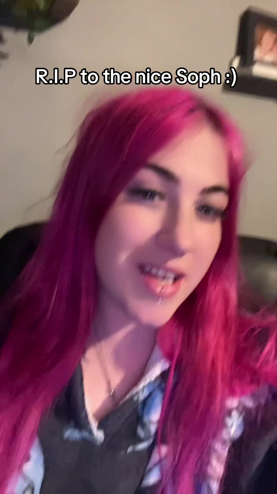 @sillysoph_xo