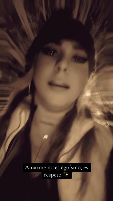 @꧁ঔ🤍🖤Eşťřęłł&iuml;ťą_łąřųbįą🖤🤍ঔ꧂