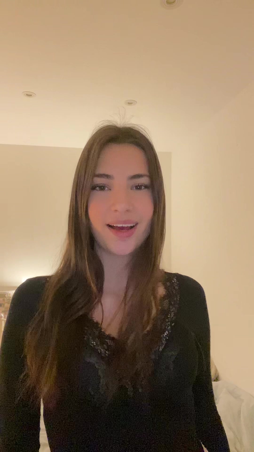 @𝐞𝐥𝐨𝐨