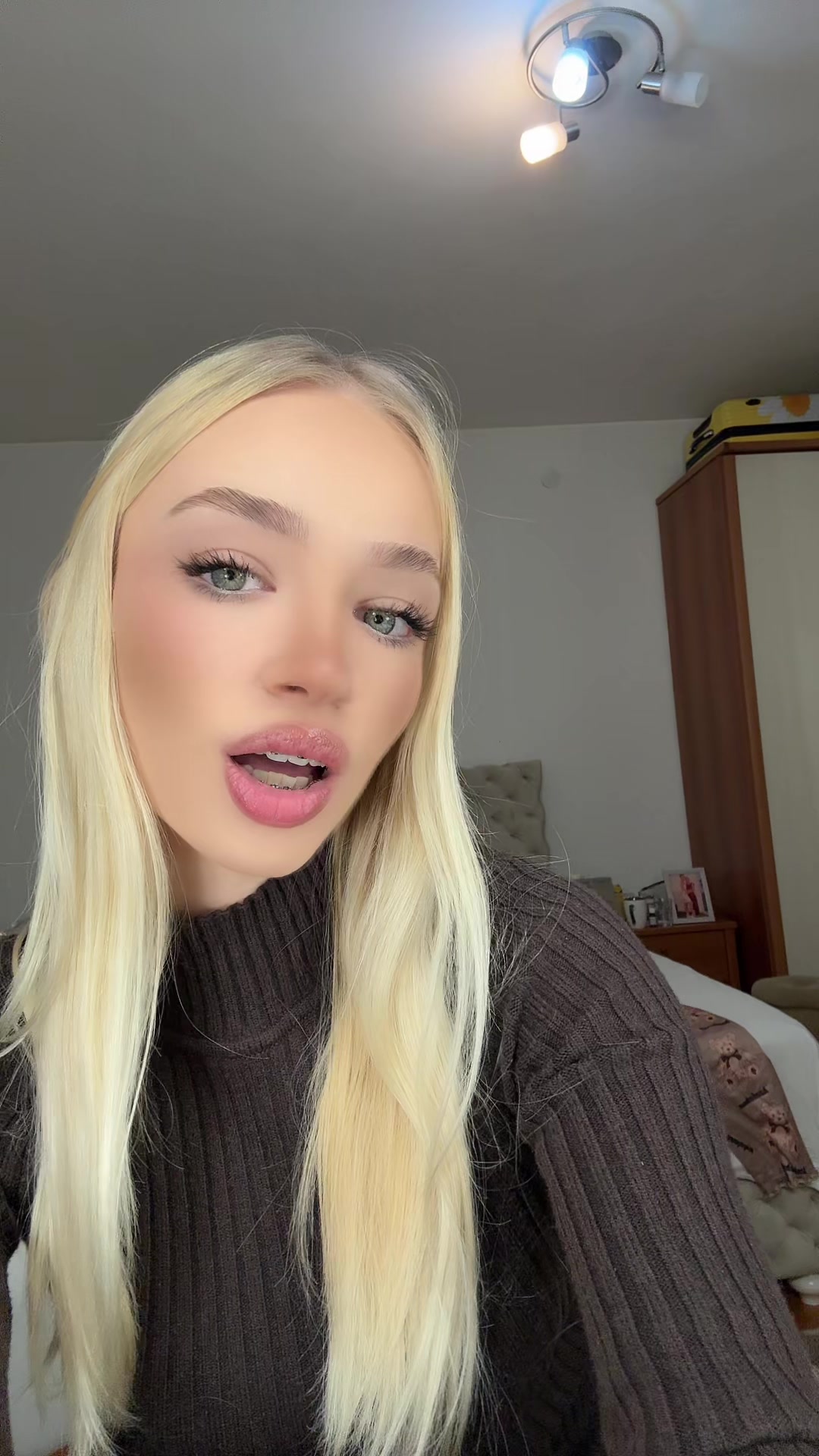 @janicaa