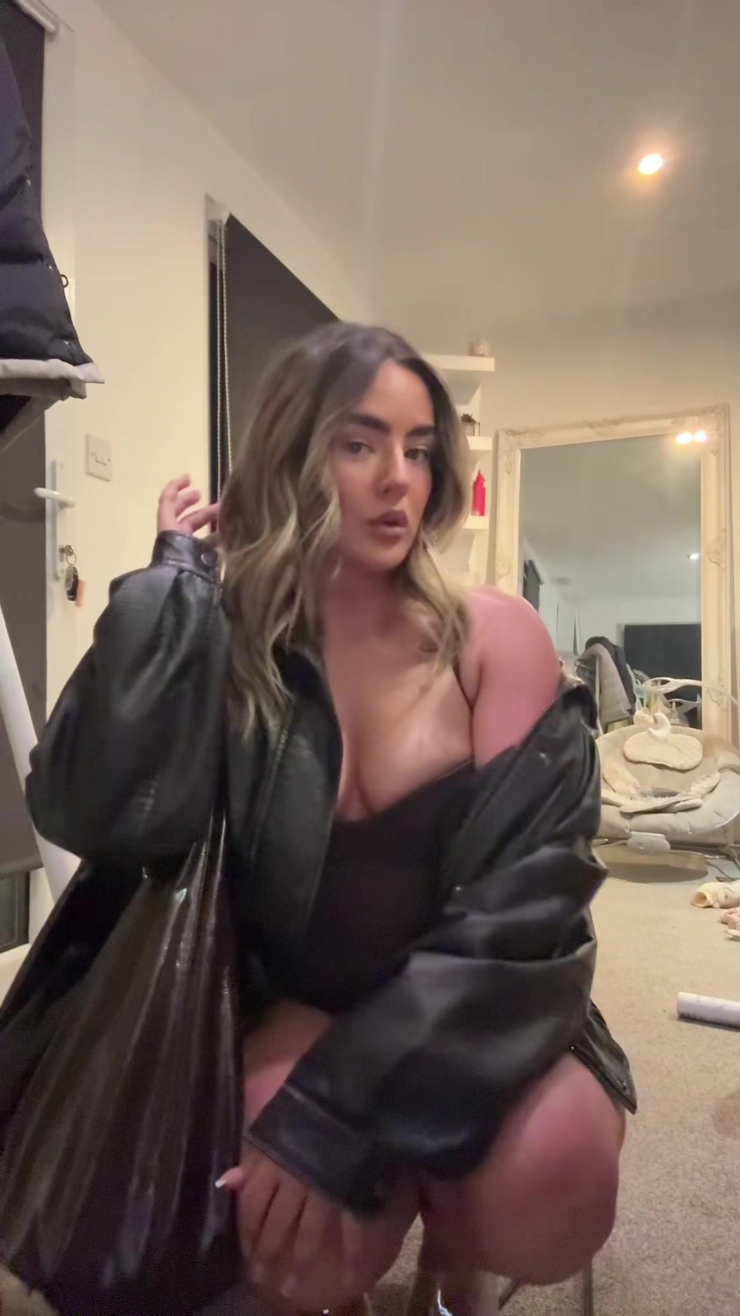 @caitlinscullion13