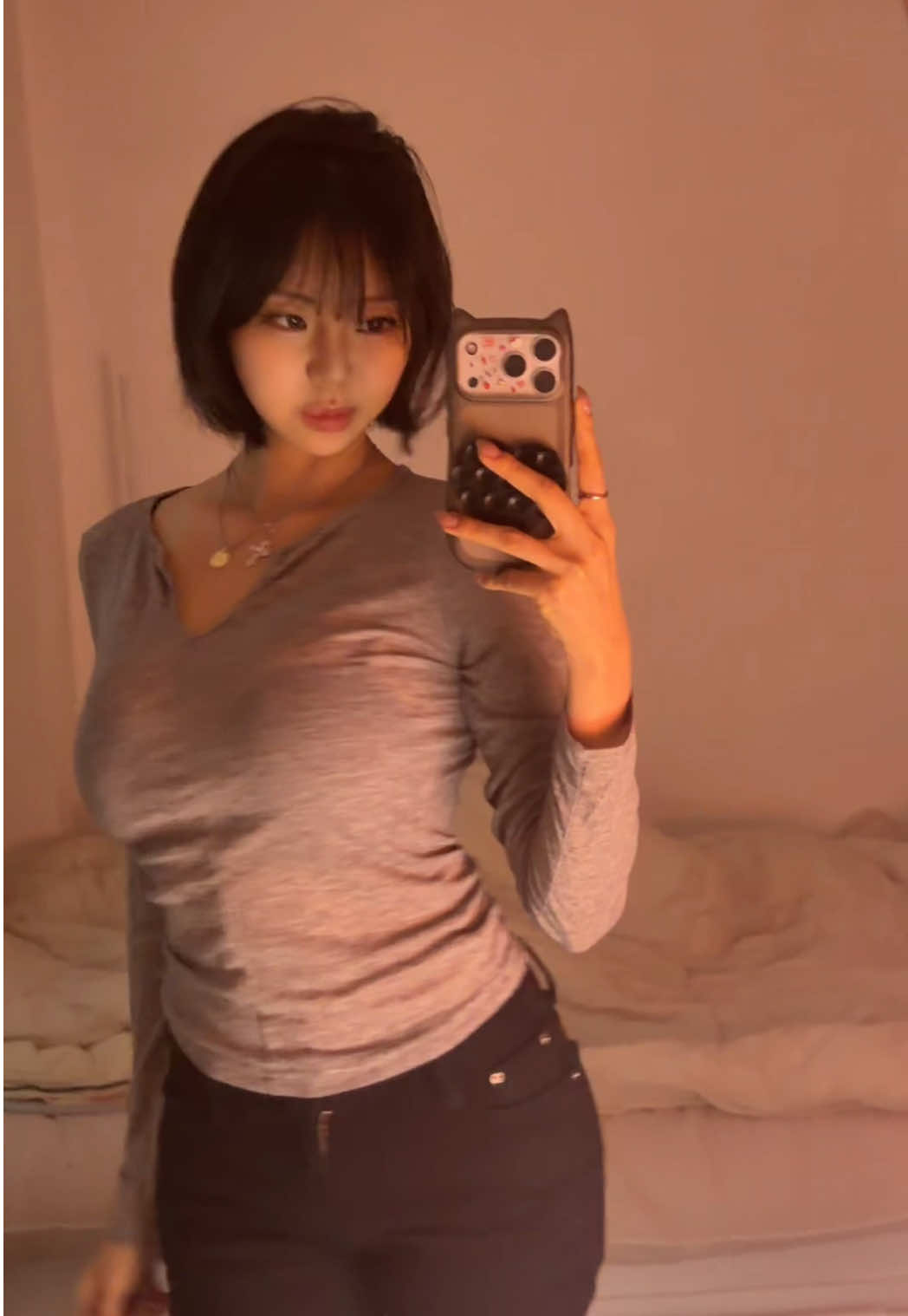 Sim Sim Heyon simsimhyeyeon 심심혜연 シムシムヘヨン (@simsimhyeyeon) - Urlebird