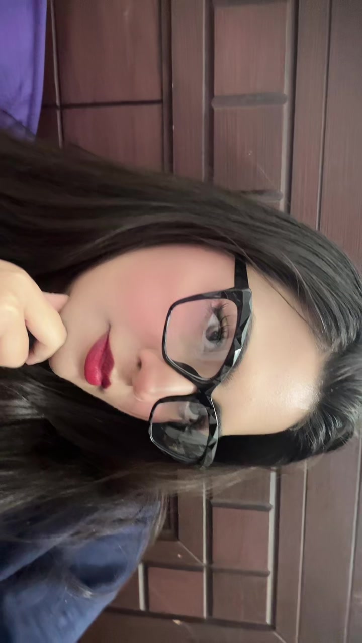 @minahil 🍒