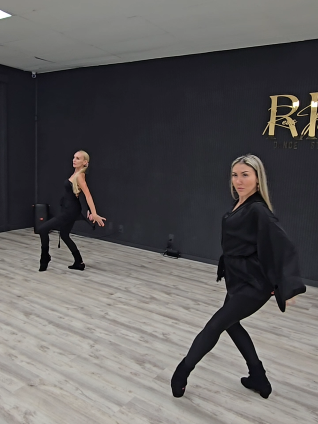 @reus_collection