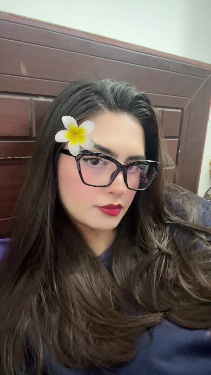@minahil 🍒