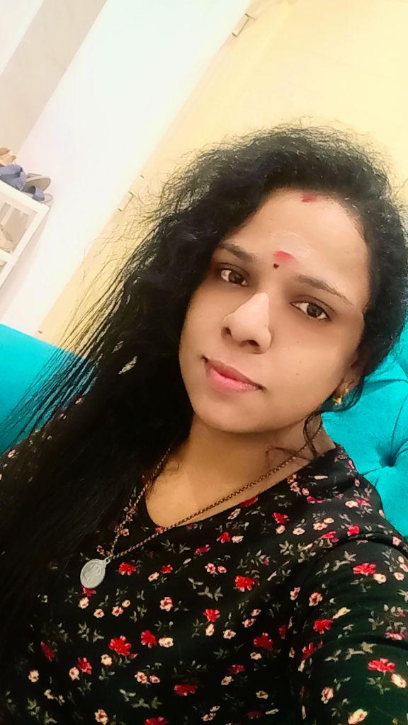 @k. k.Geethu😇(ஹிட்லர் பெண்)