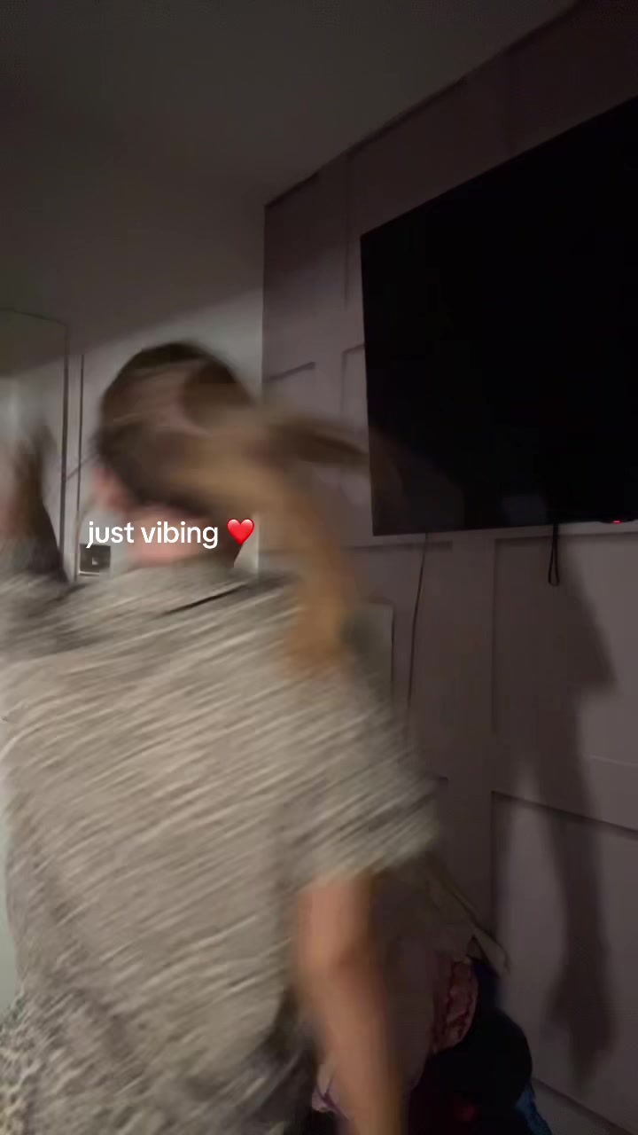 @serenandolivia