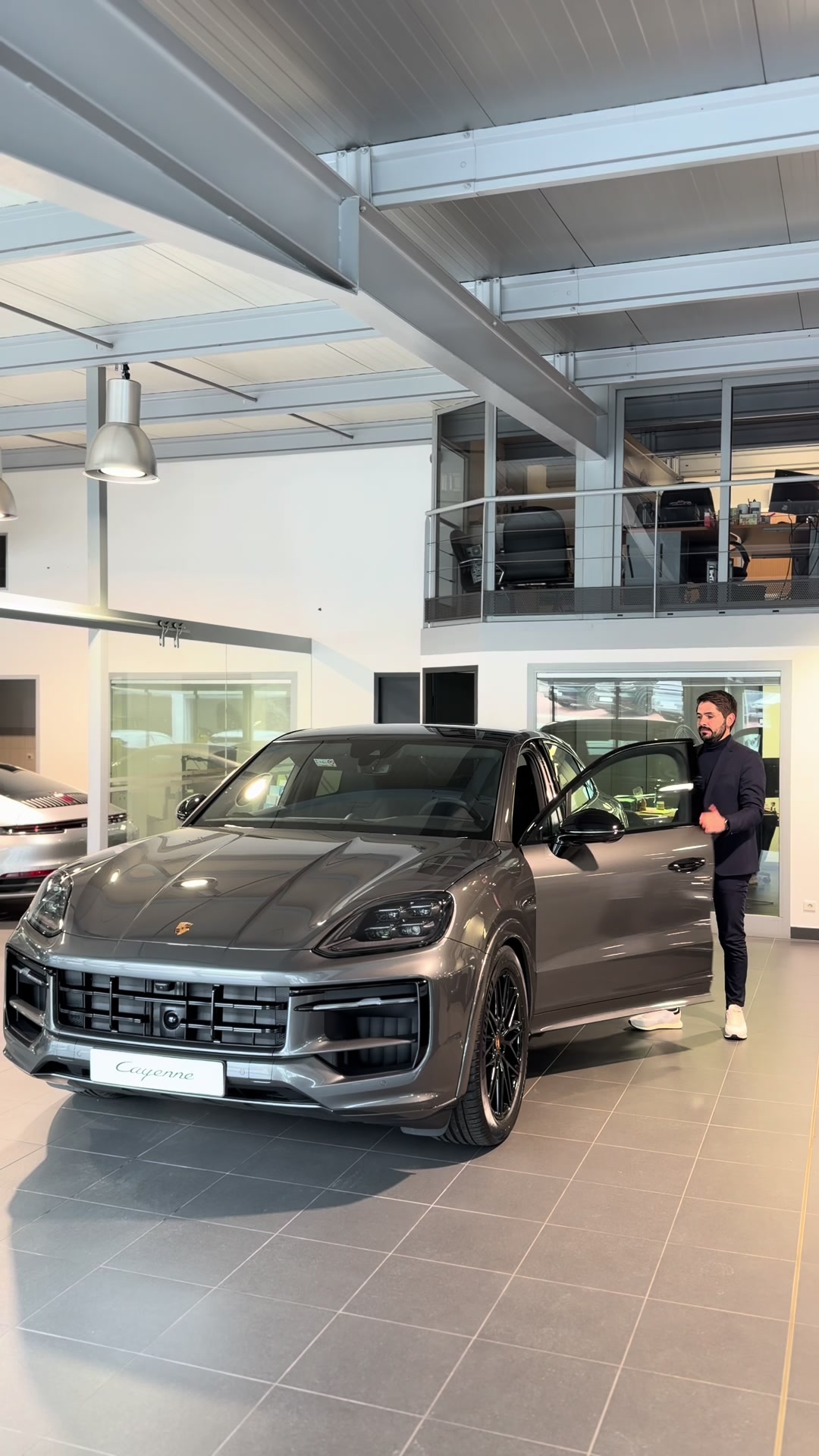 @Centre Porsche Bastia