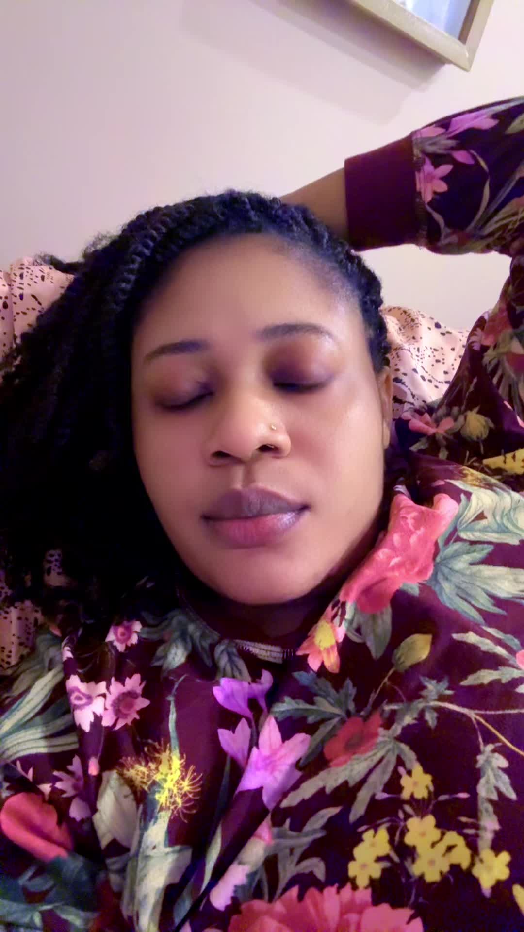 @Queenlit