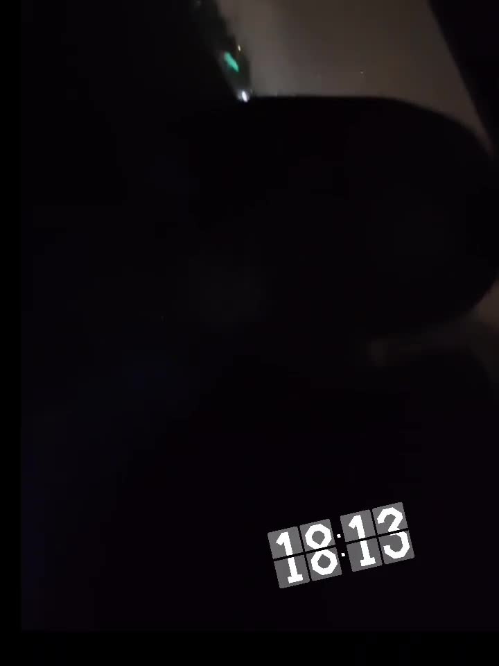 @??? 　  ️