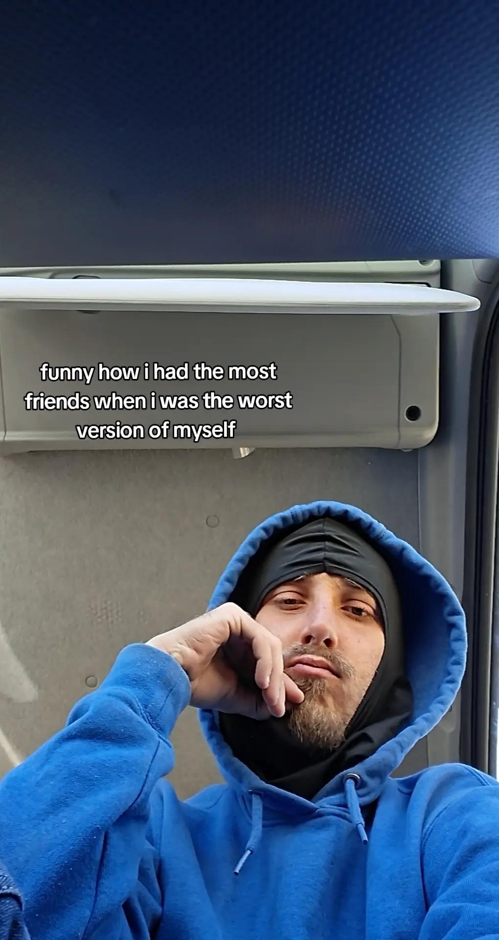 @️