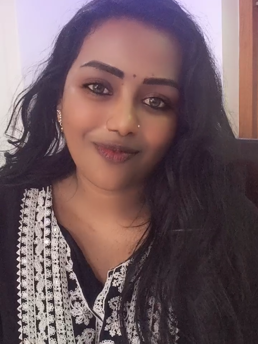 @black ponnu🖤🖤🖤🤎🩶