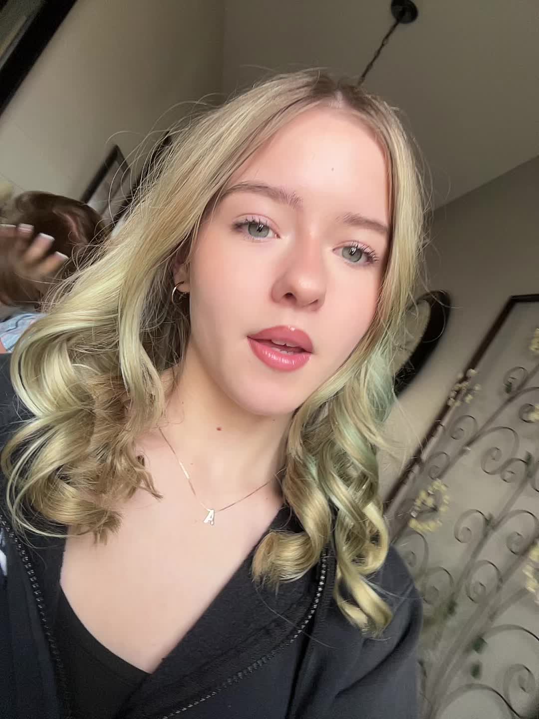 @𝓐𝓶𝓪𝓲𝓪𝓱