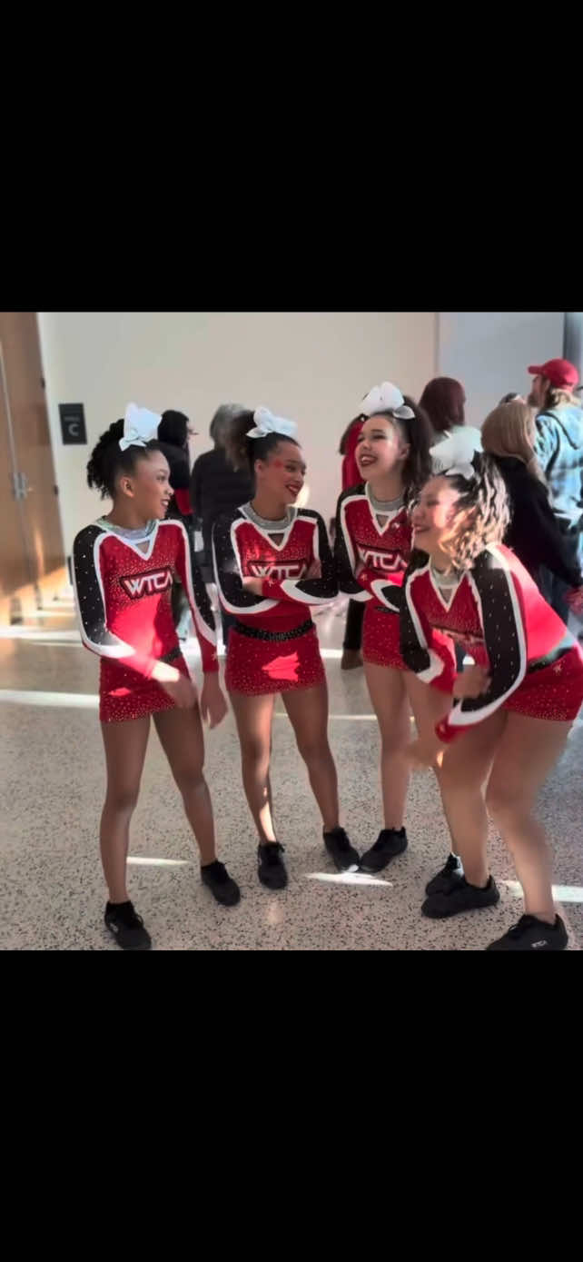 @Cheer queens