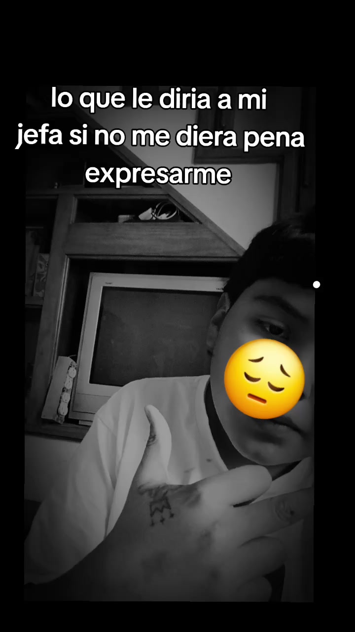 @🎭