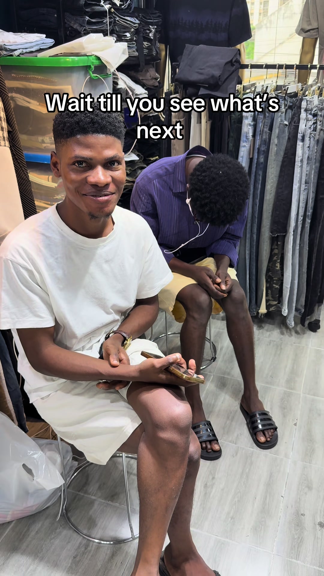 @Jonvicky
