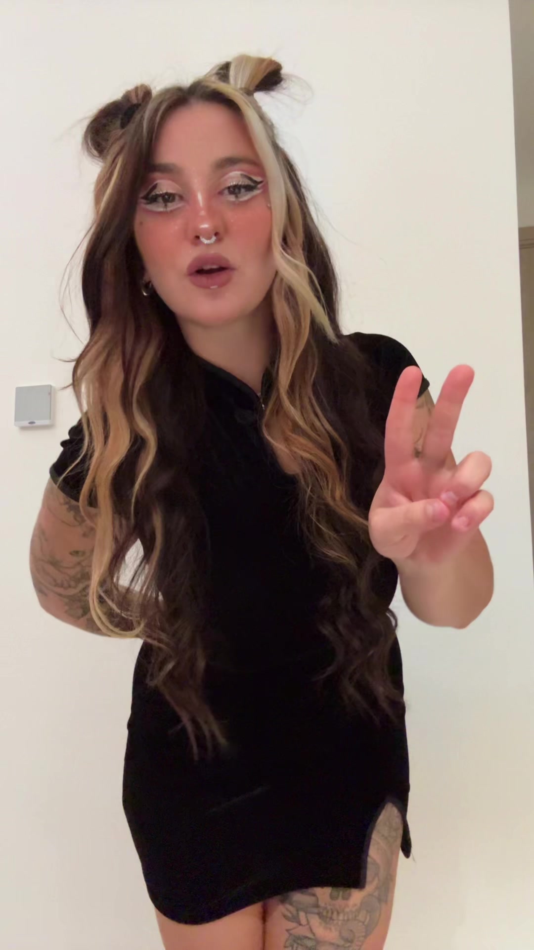 @bluemooncri