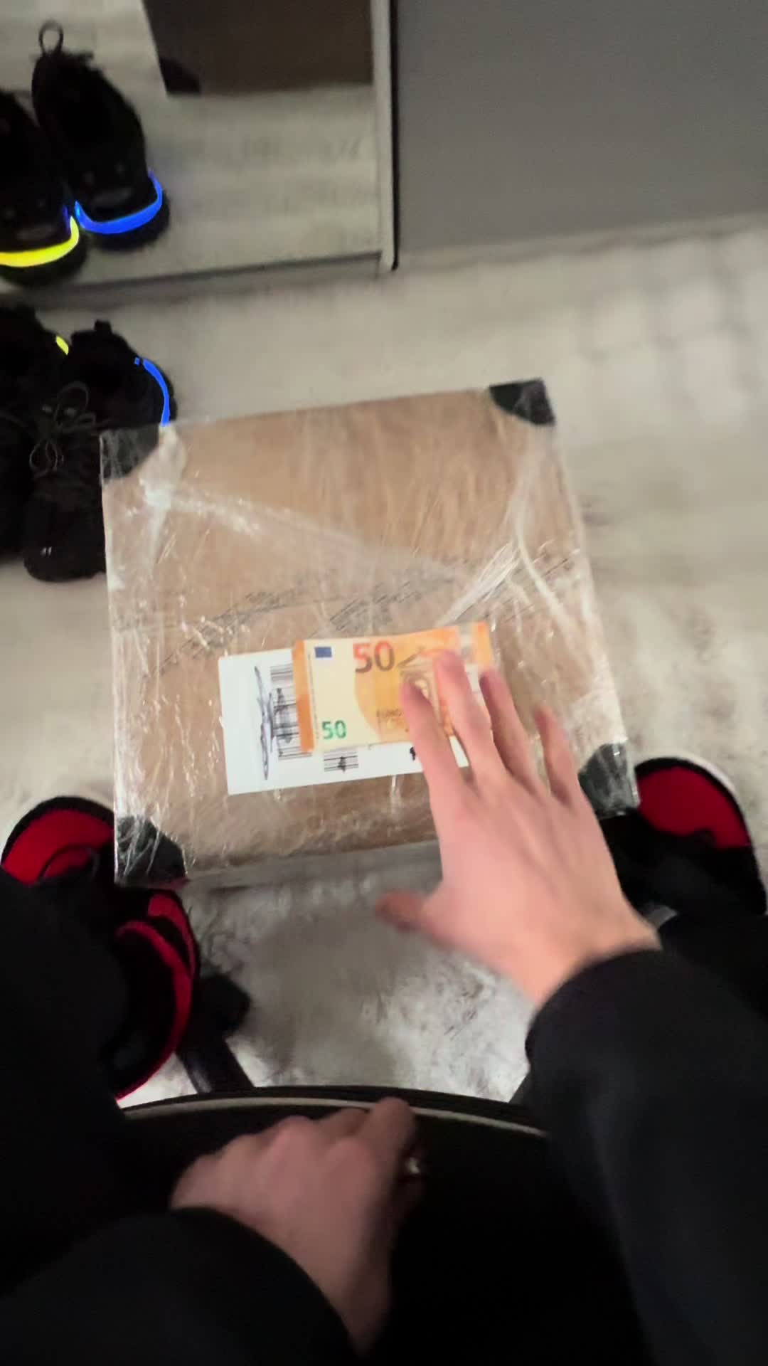 @ItZHiZ