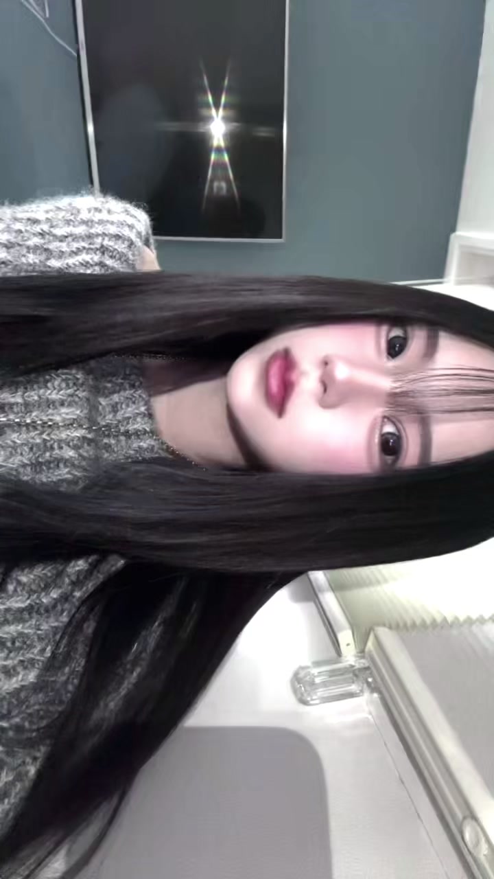 @윤수빈