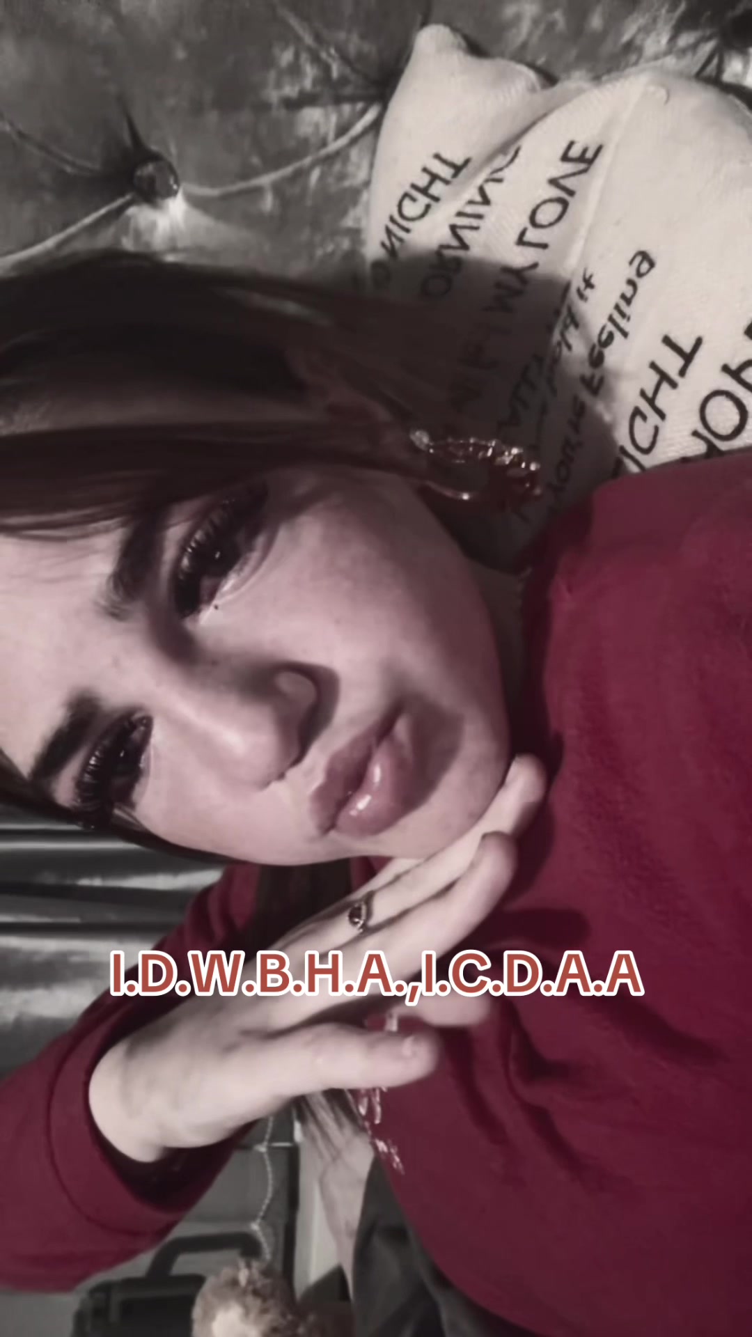 @𝓗𝓸𝓵𝓵𝔂.𝓝🫶🏼✨🤍