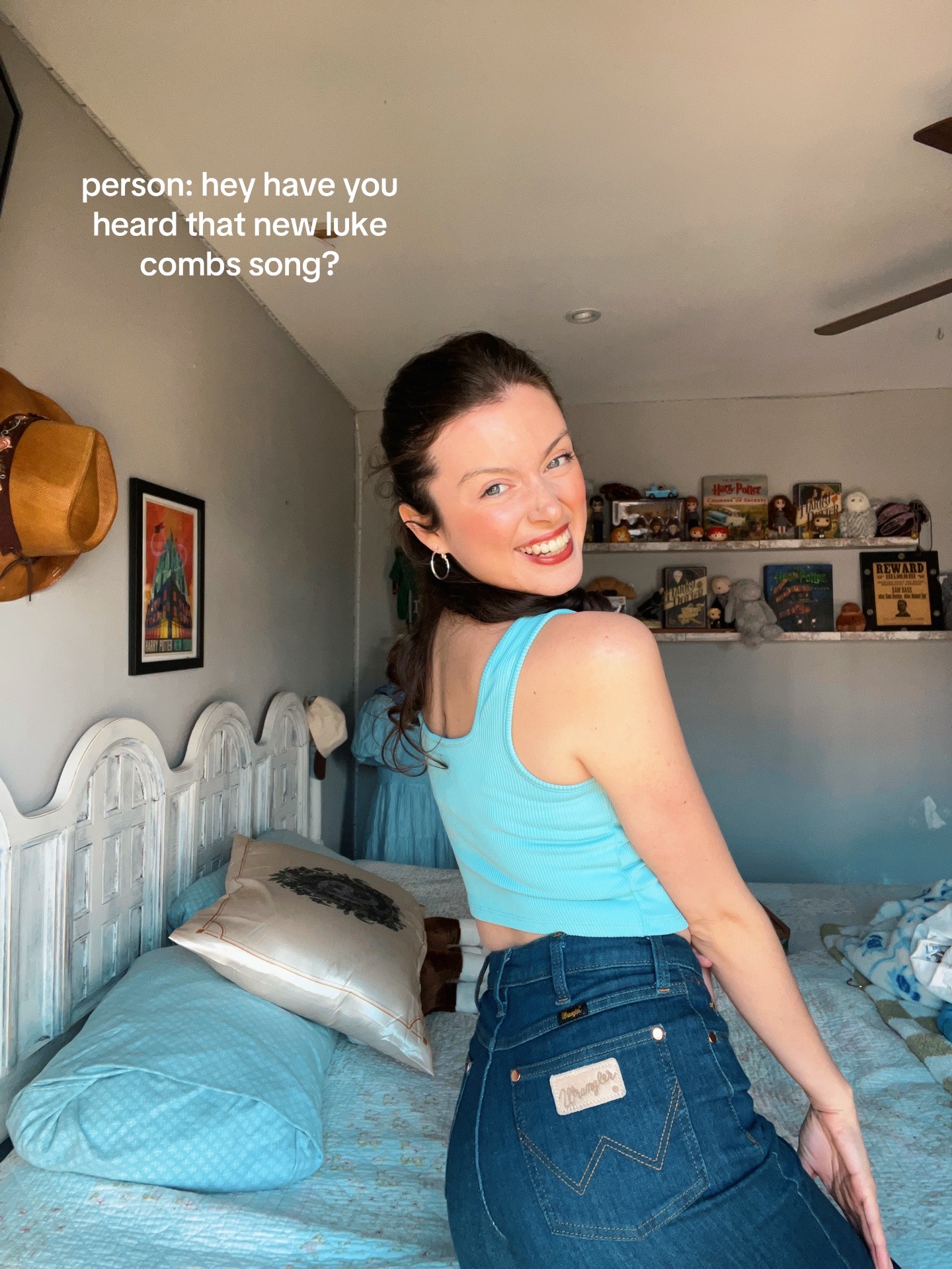 @Isabella|Aspiring Author❀