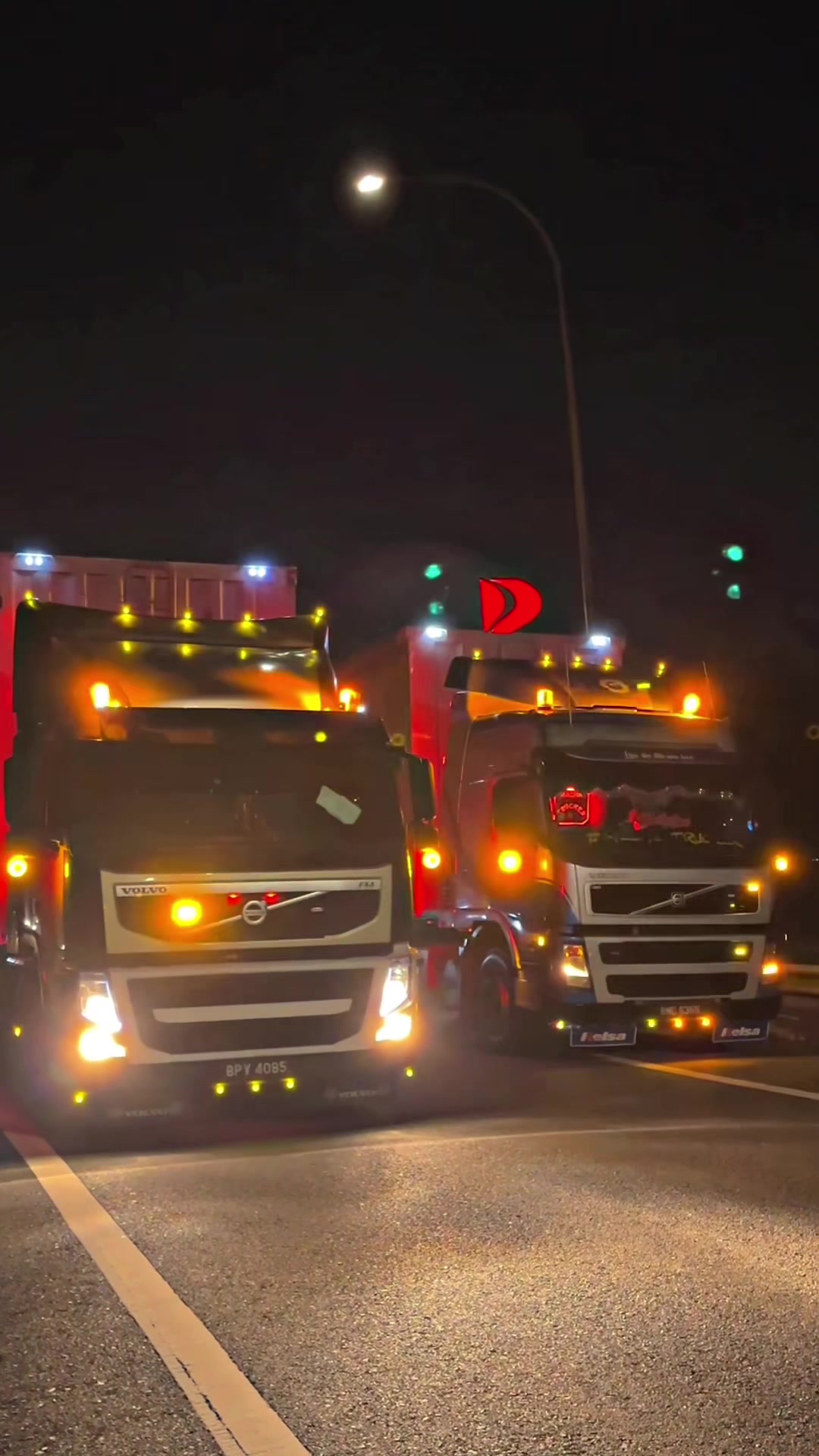 @Macha Truckers