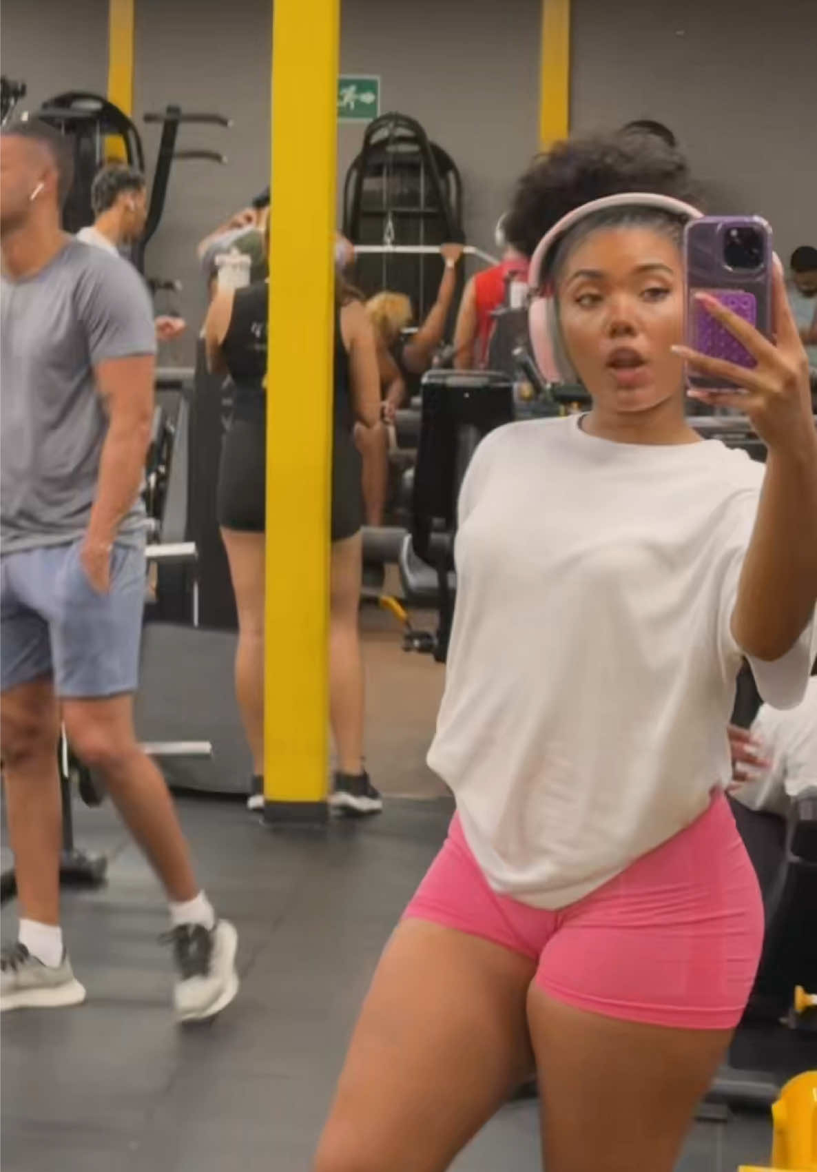 @gloriamedinaa2
