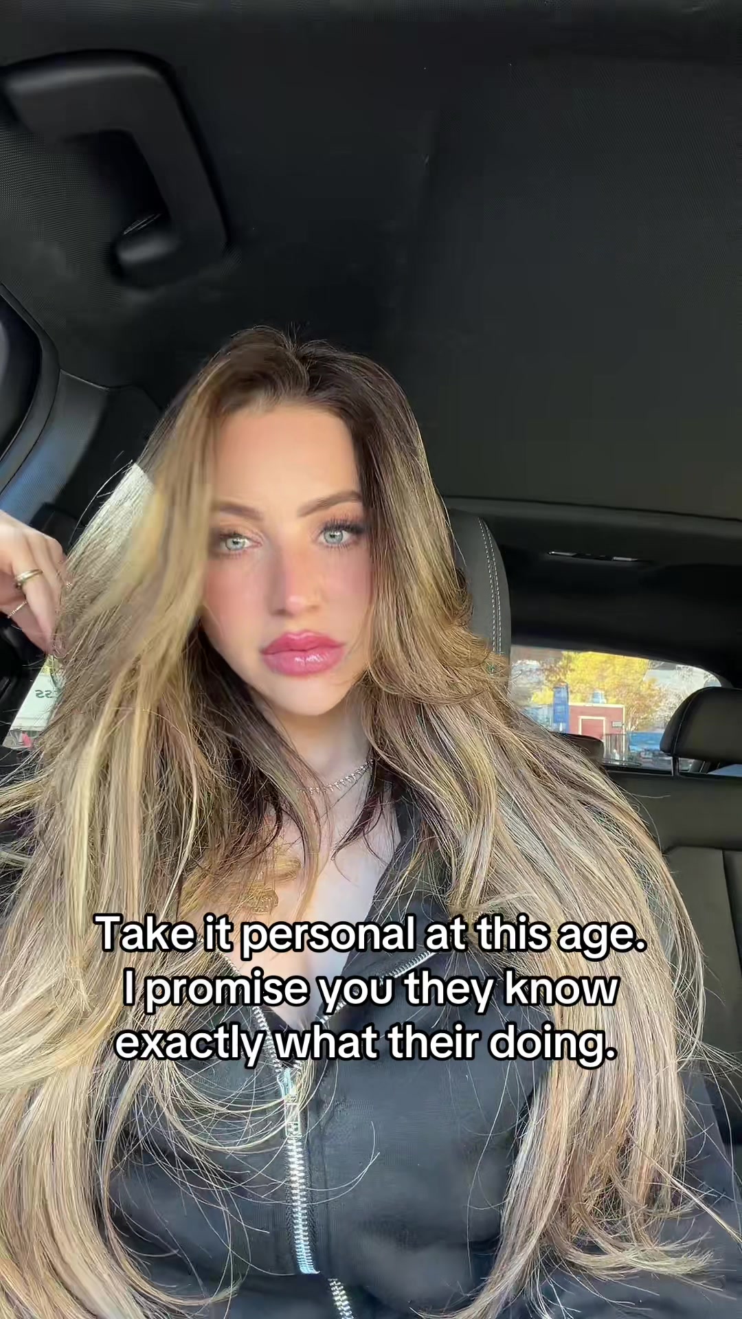 @Samantha Squirrell✨