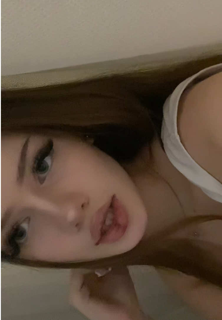 @𝐿𝓎𝓊𝓉𝒾𝓀 🏹