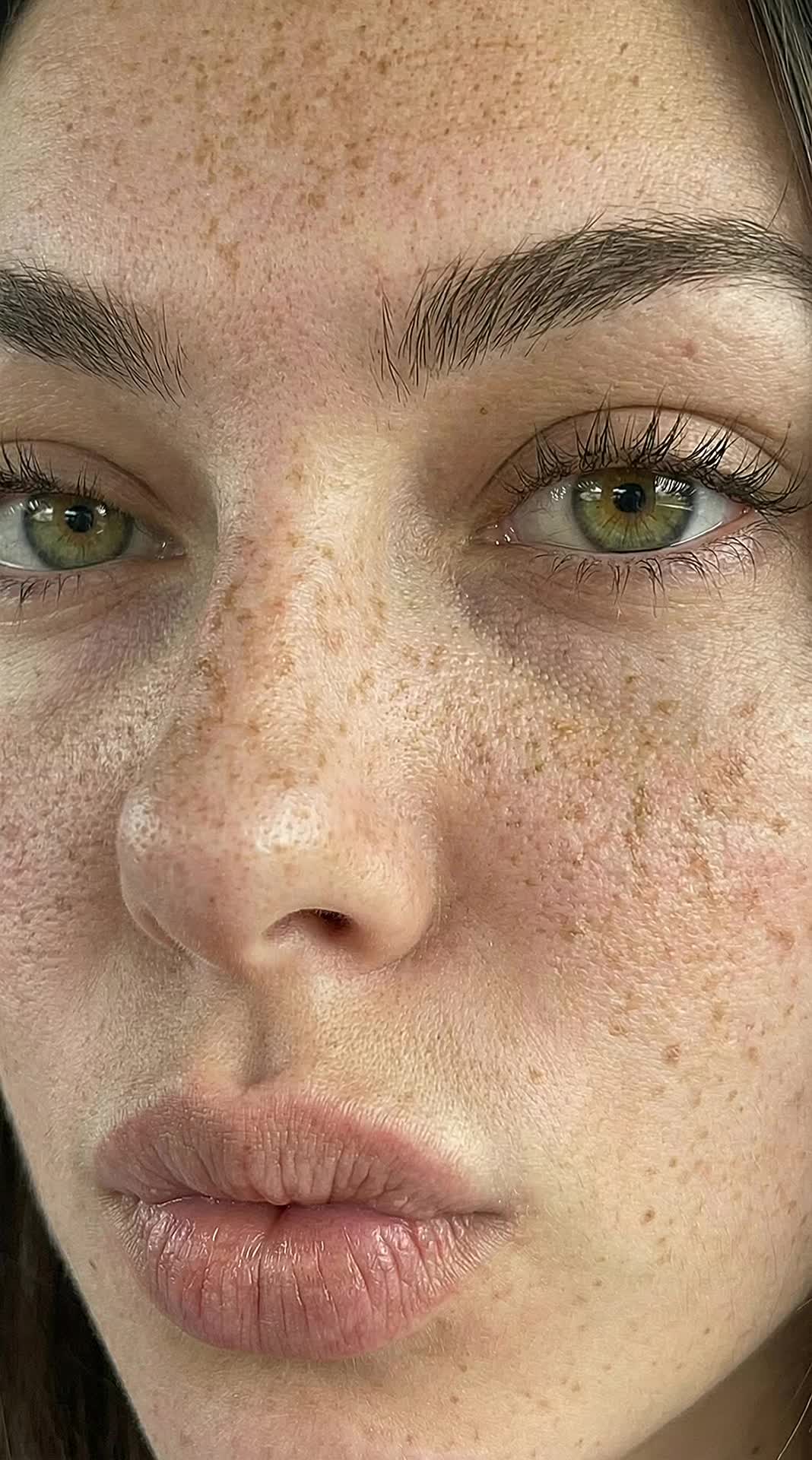 @julia.delenes22