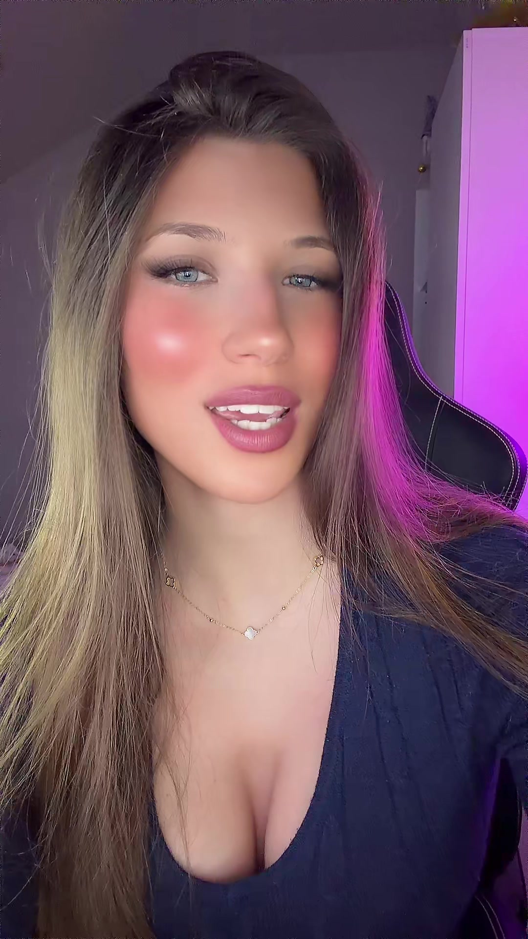@fejkiseka👑