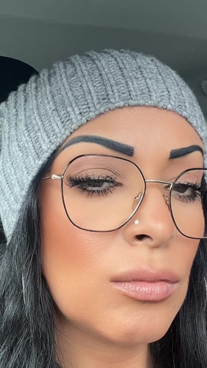 @Henda femme forte