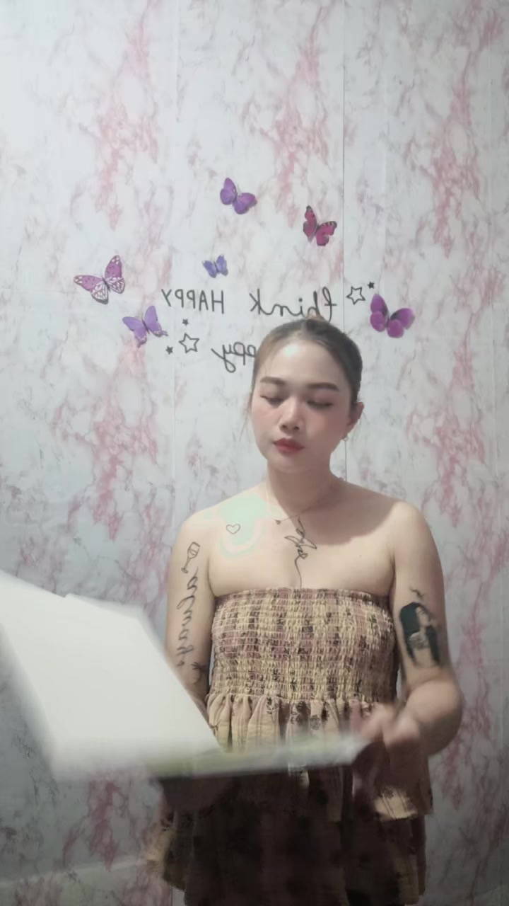 @𝘳𝘰𝘴𝘦𝘭𝘶𝘯𝘢 ✨