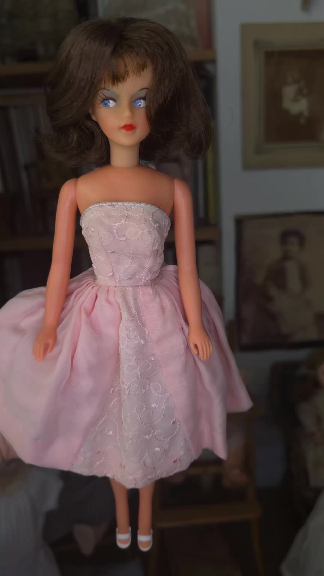 @Miky Save antique dolls