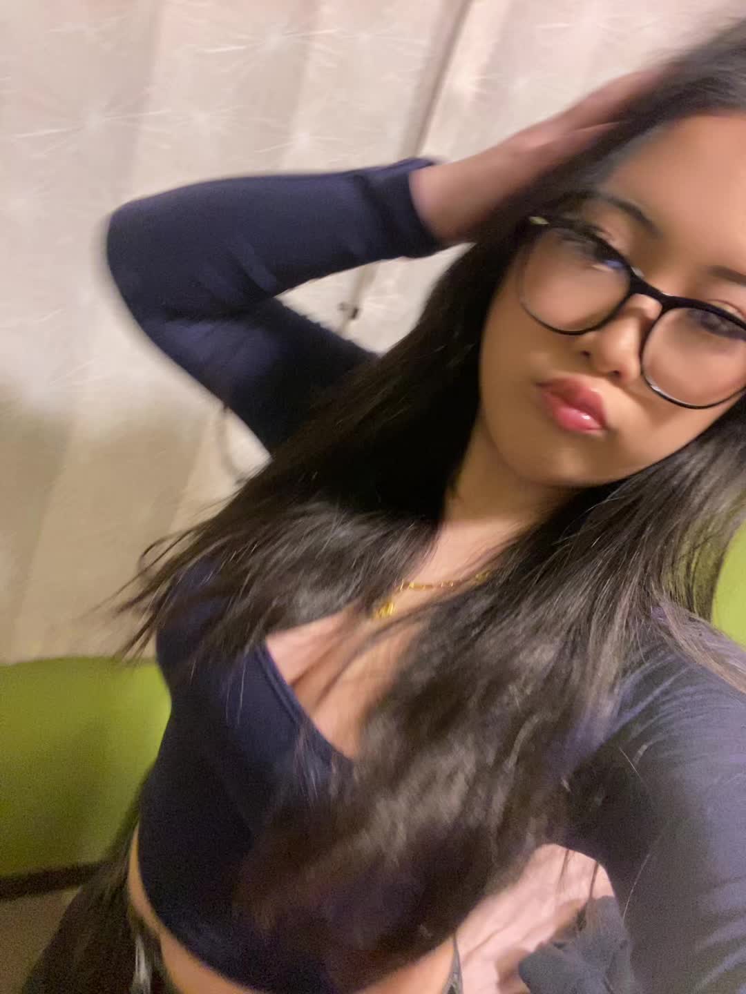 @aleenaathao