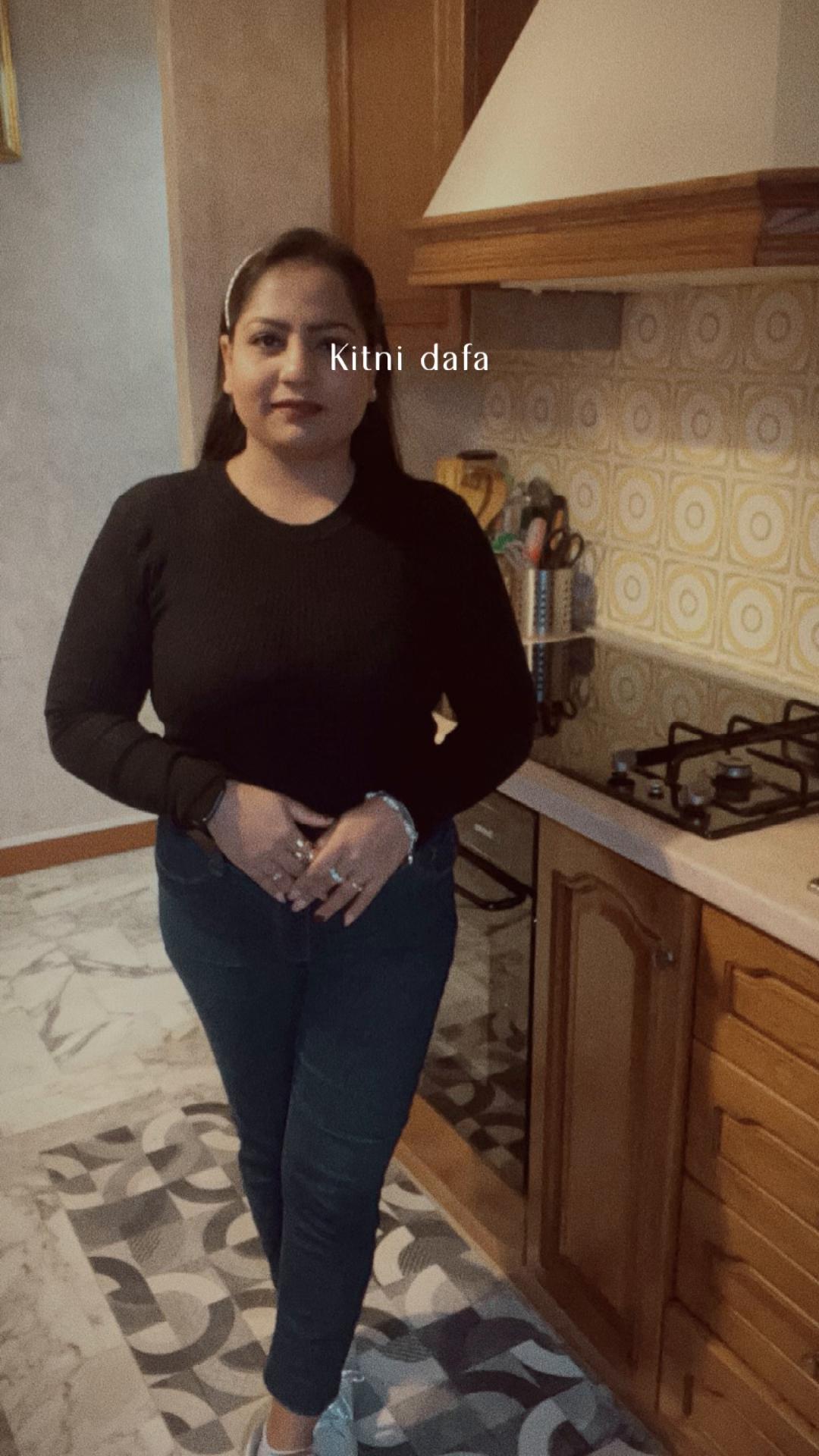 @KomalBella