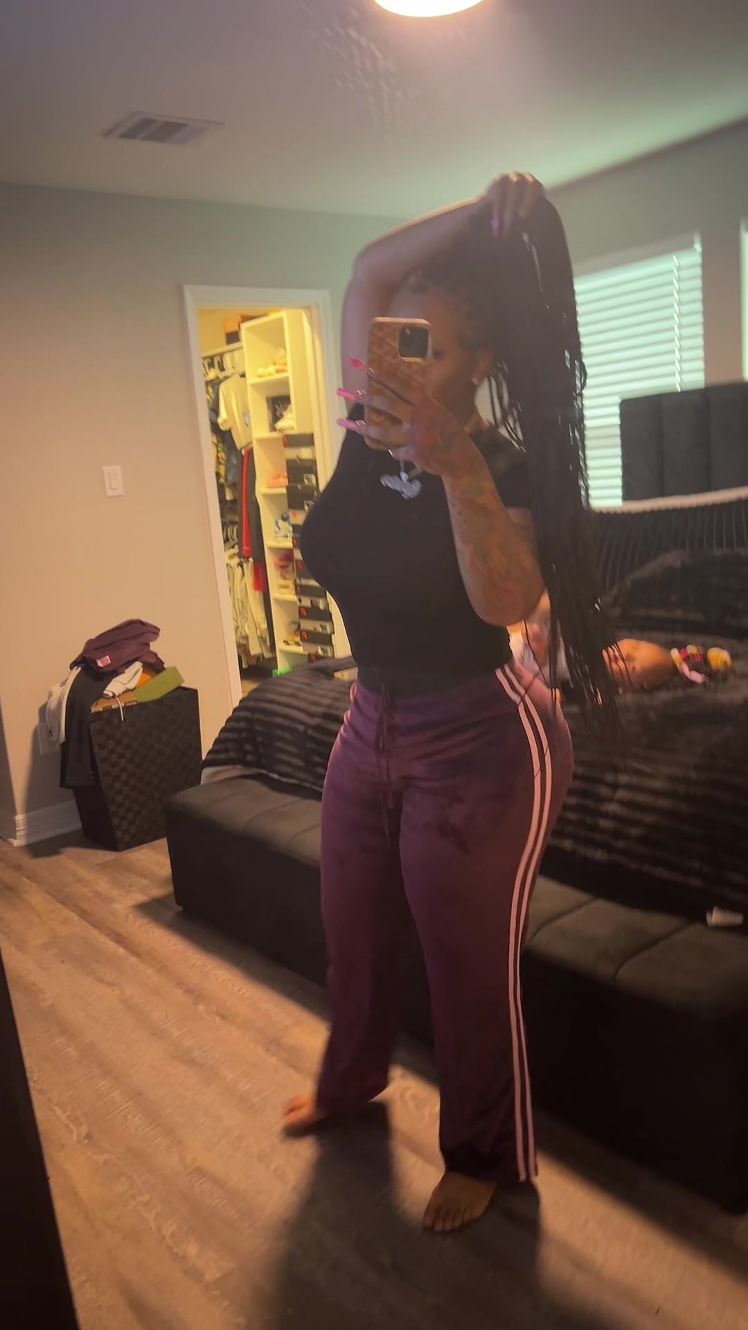 @NeNe5300