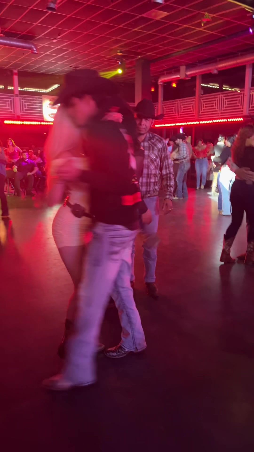 @Axelito 🤪🤠