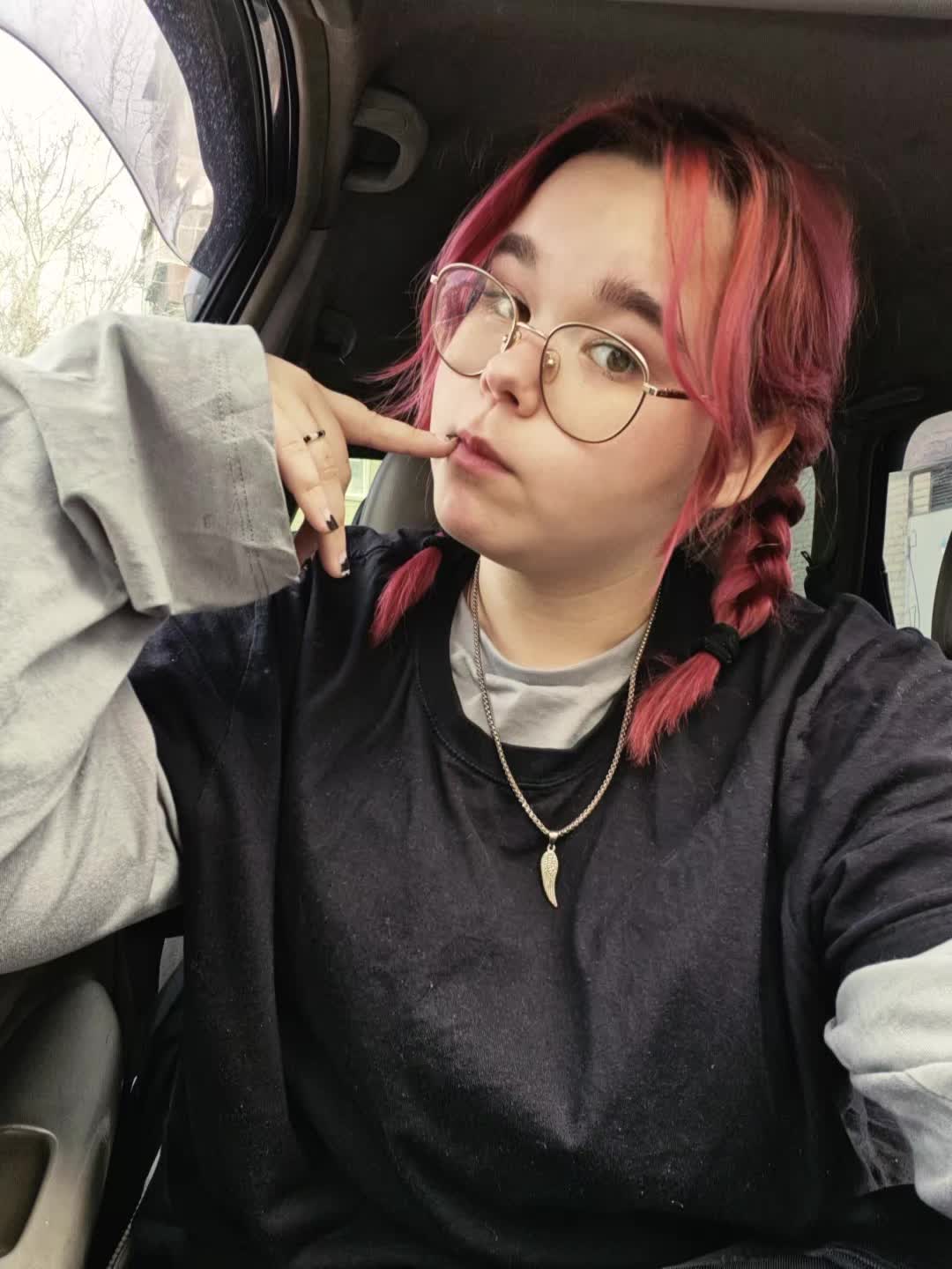 @Katecctt