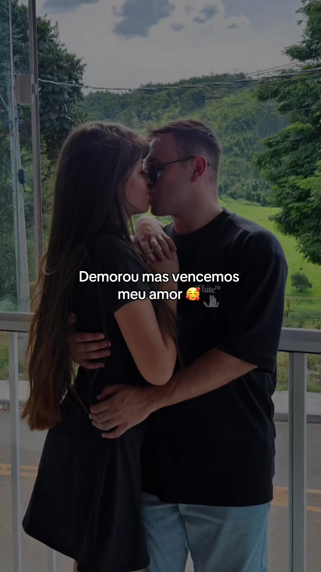 @daviaquioficial