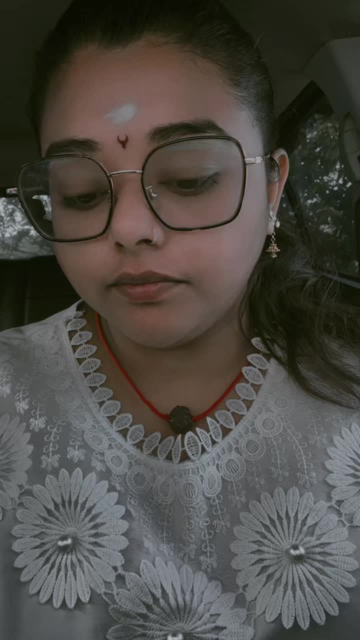 @MATHI&rsquo;S UNIVERSE✨🦋