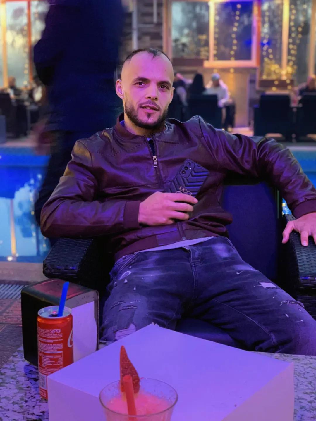 @Hani Ettaoui