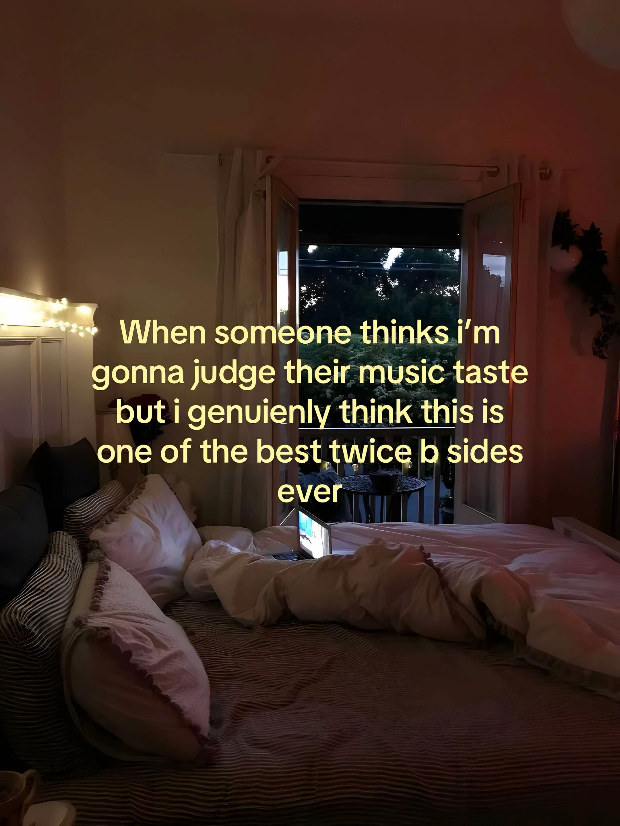 @&hearts;︎₊˚｡⋆
