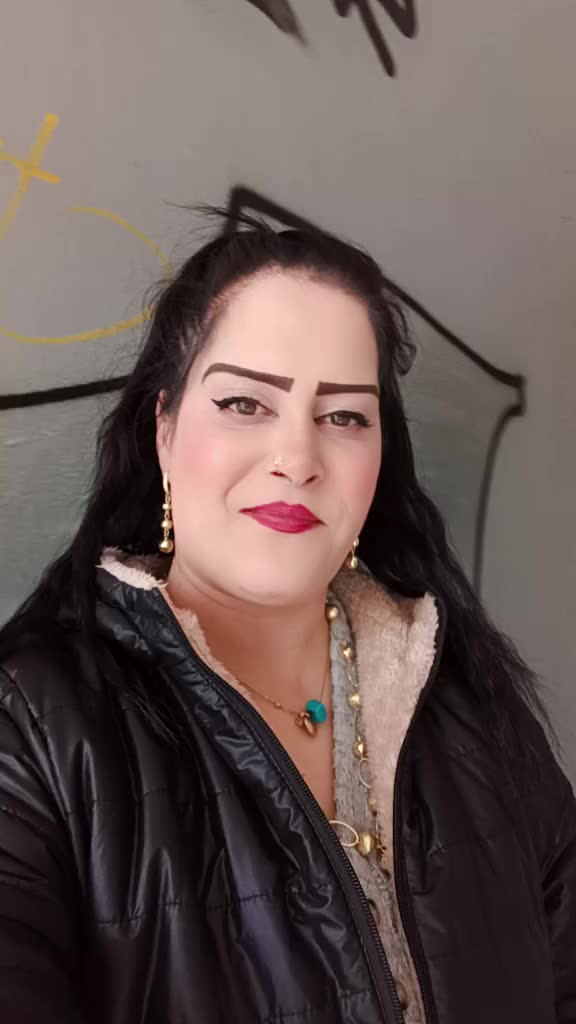 @Ayşe G&uuml;ium
