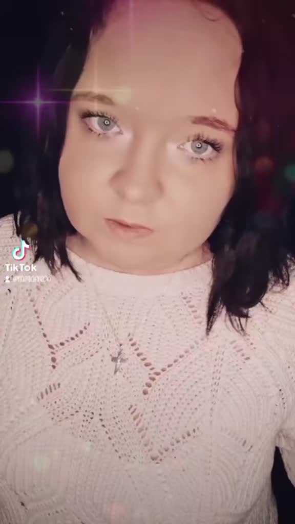 @👑𝔐𝔢𝔤@𝔣𝔯𝔢𝔠𝔥👑