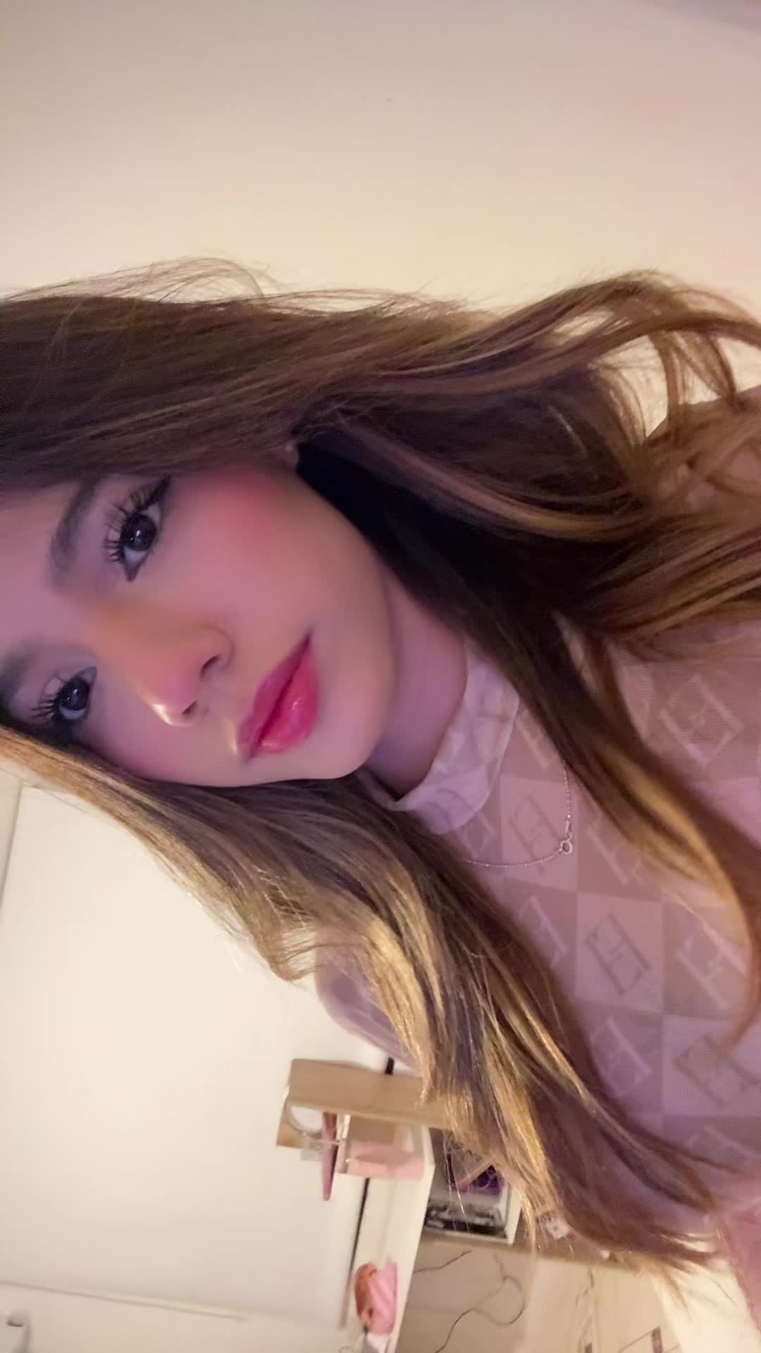 @𝒦𝒶𝓉𝒽𝑒𝓇𝓎𝓃 🦢✨